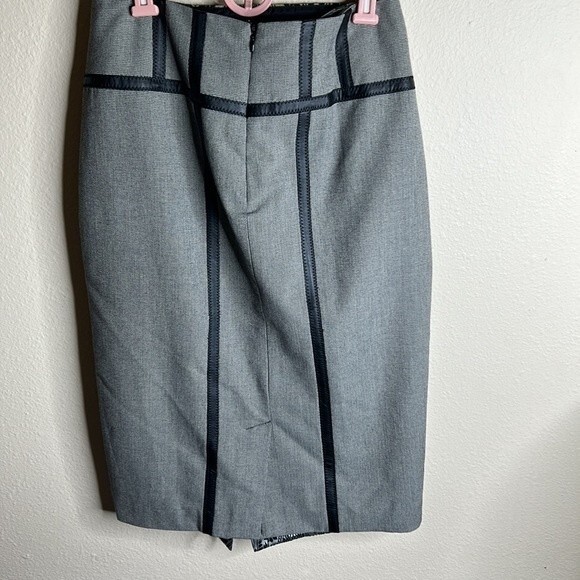 Worthington Skirt Size 4 Lot of 2 - Black Floral & Gray - Picture 2 of 12